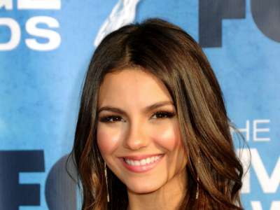 2 Victoria Justice