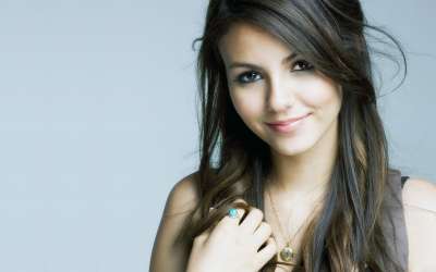 2 Victoria Justice