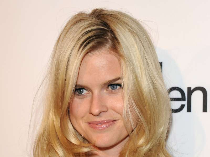 Alice Eve Wallpaper