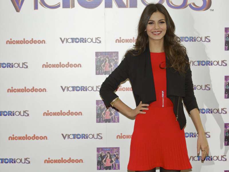 Victoria Justice In Madrid Wallpaper