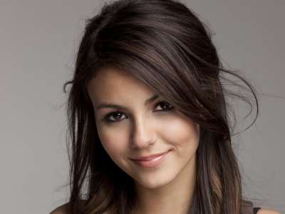 2 Victoria Justice