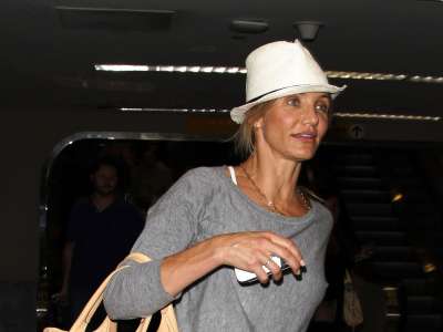 Cameron Diaz In Laguardia Airport