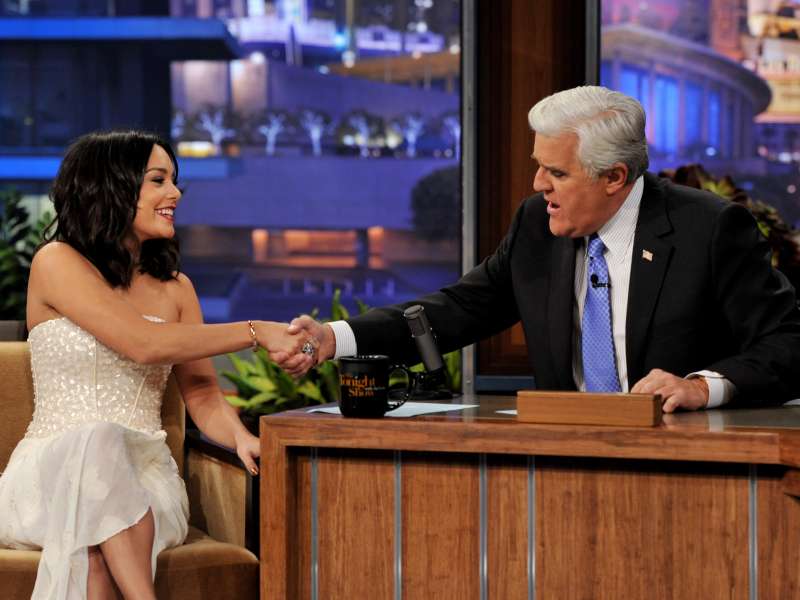 Vanessa Hudgens At Tonight Show With Jay Leno Wallpaper