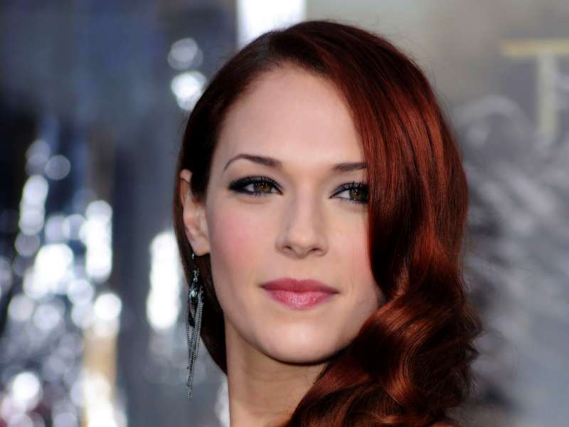 Amanda Righetti Wallpaper