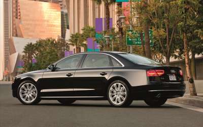 Audi A8 L2