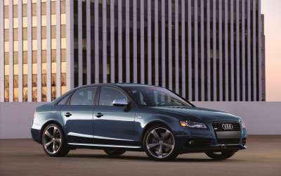 Audi S42