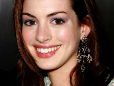 Anne Hathaway