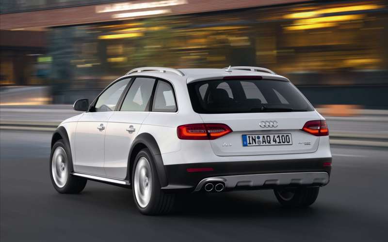 Audi A4 Allroad Quattro3 Wallpaper