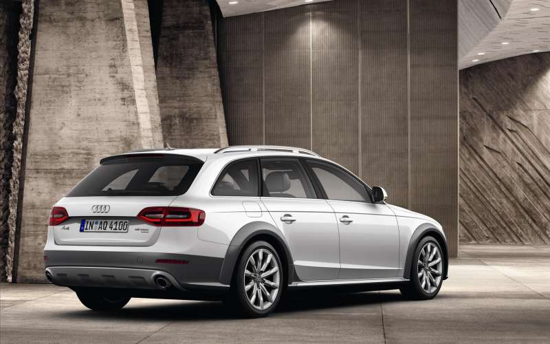 Audi A4 Allroad Quattro3 Wallpaper