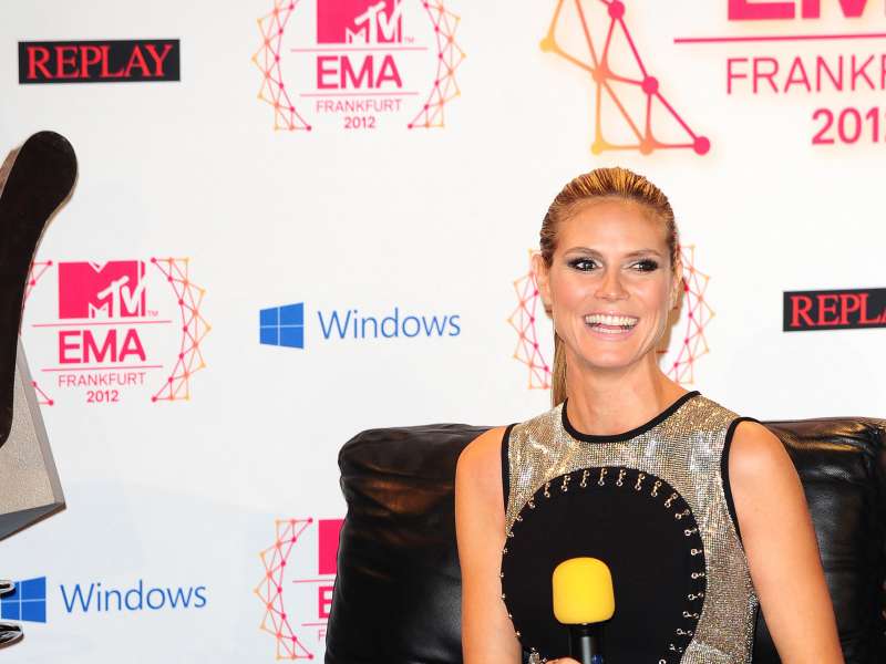 Heidi Klum2 MTV European Music Awards Photocall In Frankfurt Wallpaper