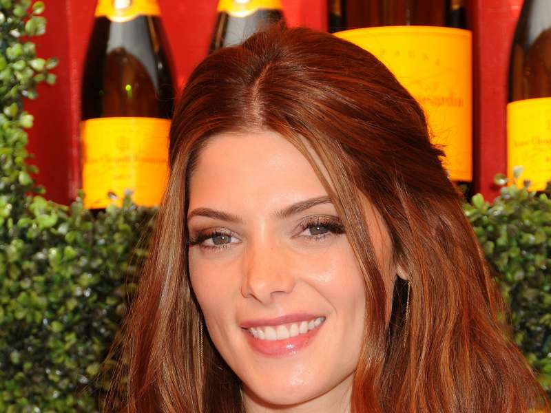 Ashley Greene 3rd Annual Veuve Clicquot Polo Classic In Los Angeles Wallpaper