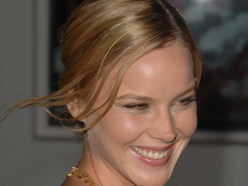 Abbie Cornish Wallpaper