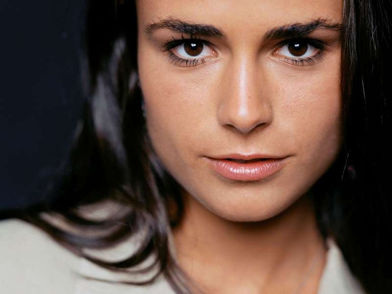 Jordana Brewster Wallpaper