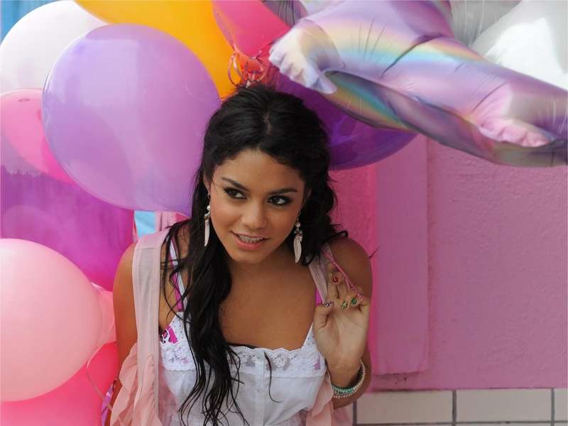 Vanessa Hudgens Wallpaper