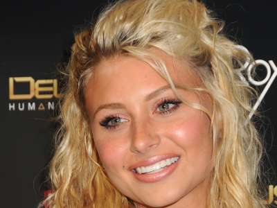 Alyson Michalka On Party