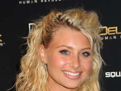 Alyson Michalka On Party