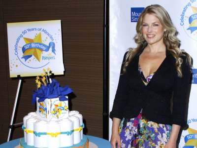 Ali Larter Little Miracle Campaign