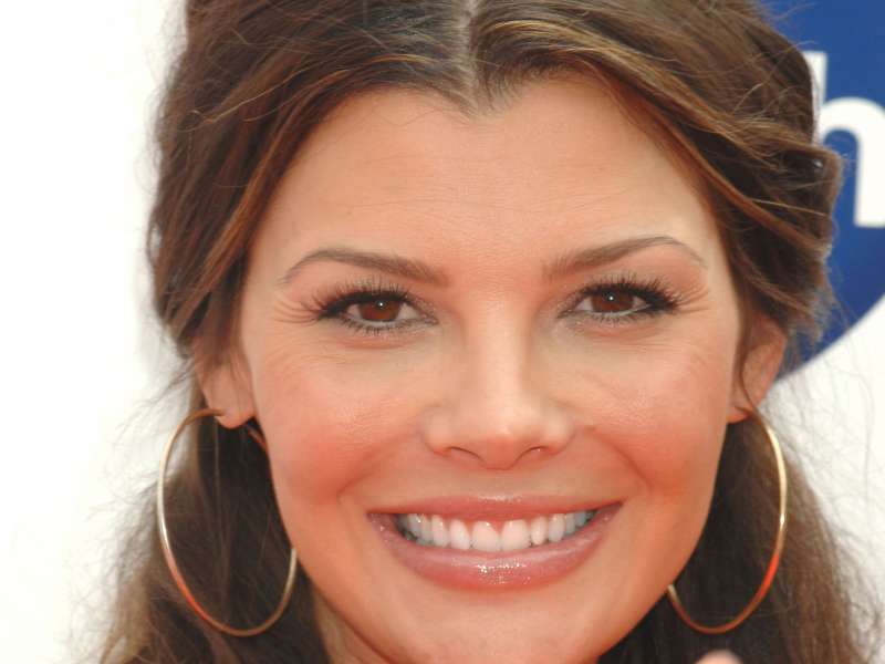 Ali Landry On The Red Carpet Wallpaper