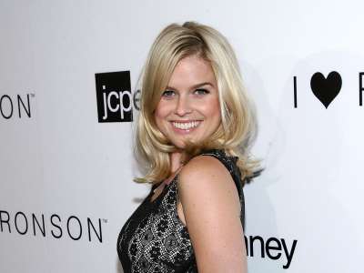 Alice Eve