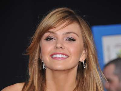 Aimee Teegarden In Los Angeles