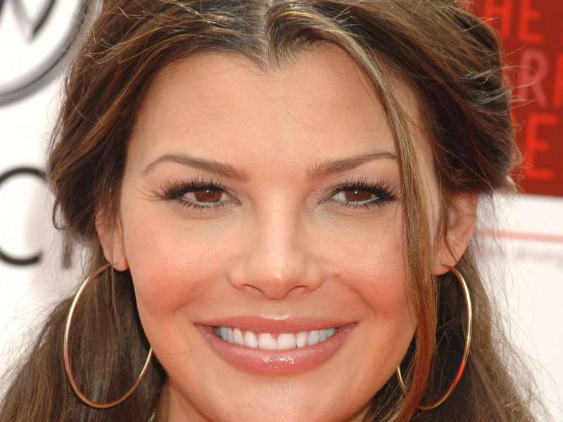 Ali Landry On The Red Carpet Wallpaper