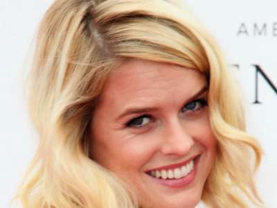 2 Alice Eve