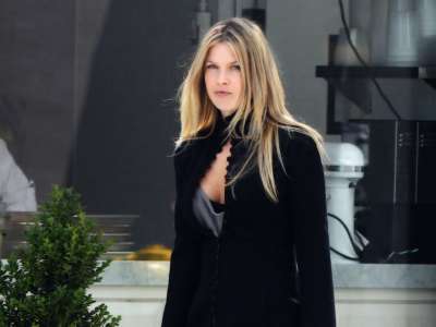 Ali Larter Shopping In La