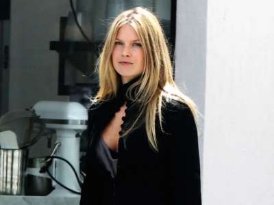 Ali Larter Shopping In La