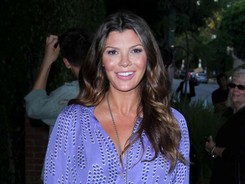 Ali Landry Celebrity Wallpaper