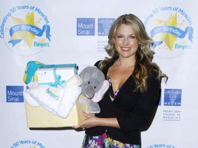 Ali Larter Little Miracle Campaign