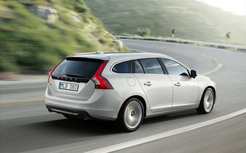 Volvo V60 Wallpaper