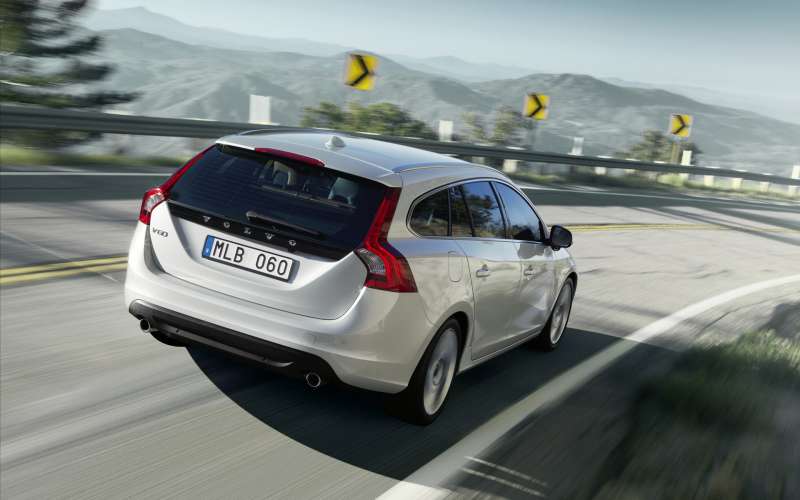 Volvo V60 Wallpaper