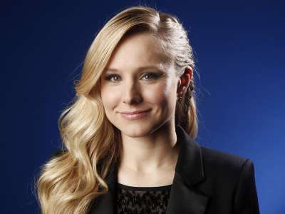 Kristen Bell At CA Portrait Shoot In NYC