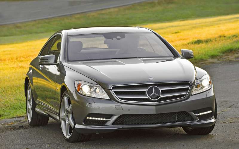 Mercedes Benz CL550 4MATIC1 Wallpaper