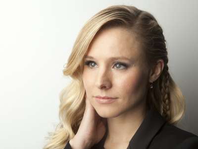 Kristen Bell At CA Portrait Shoot In NYC