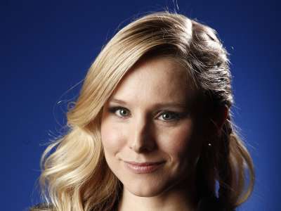 Kristen Bell At CA Portrait Shoot In NYC