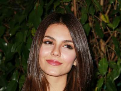 2 Victoria Justice