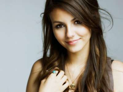 2 Victoria Justice